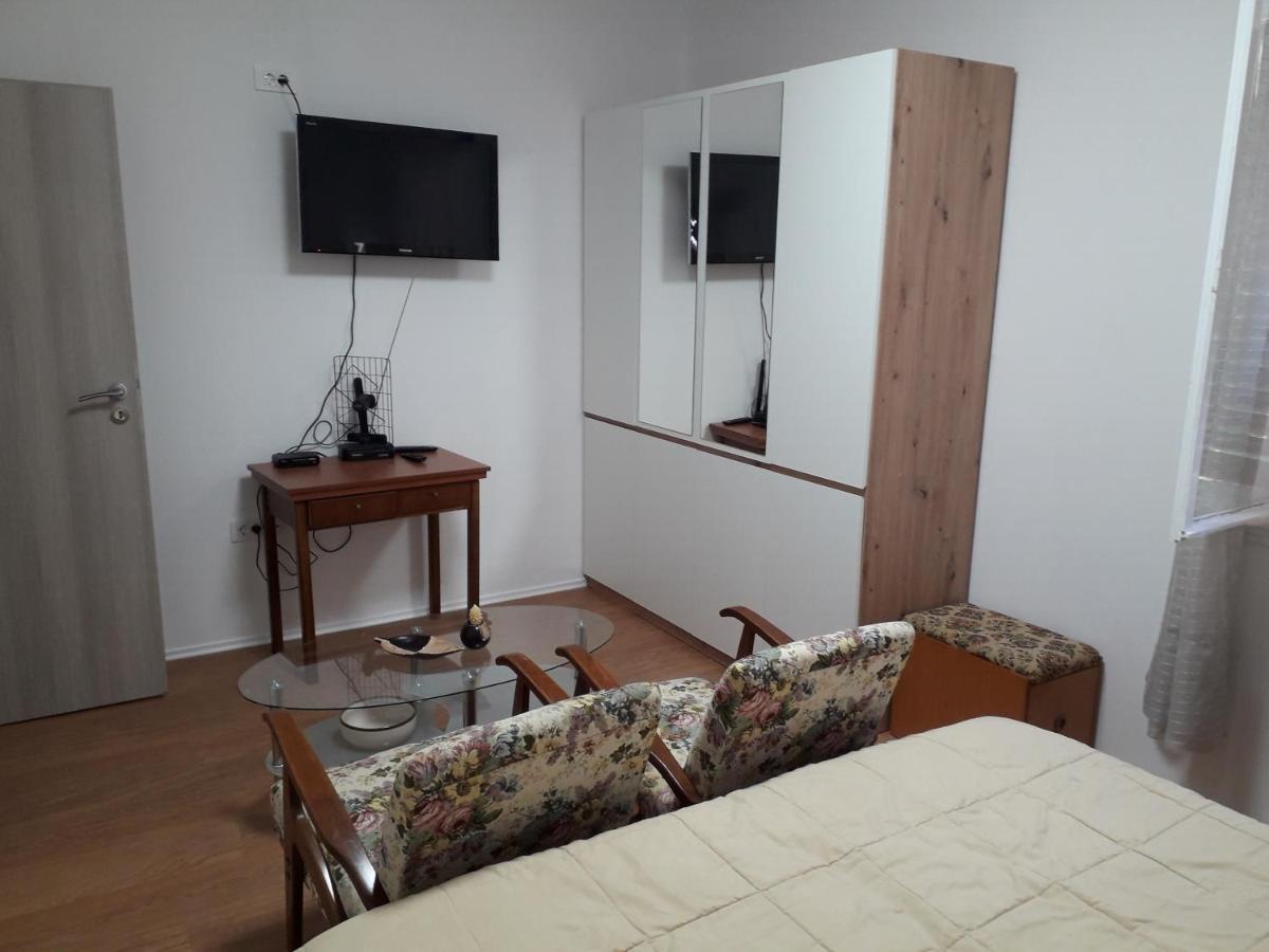 Soba Ivanka Mali Lošinj Extérieur photo